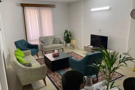 آپارتمان دوخوابه صدف کیش
