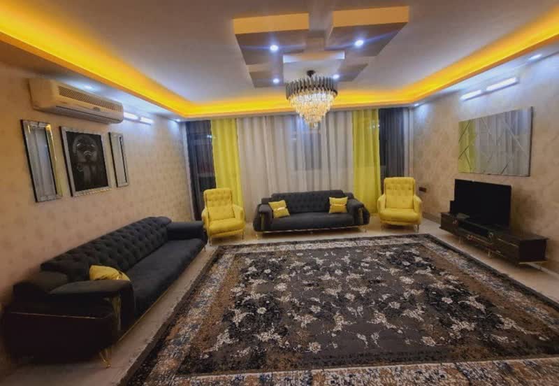 واحد دوخوابه بازار فردوسی