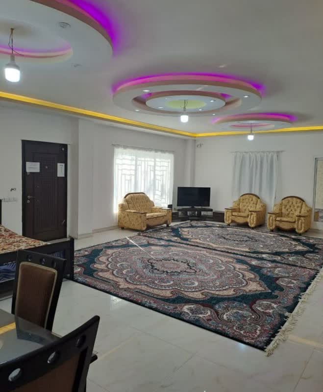 استخر آبگرم دریائی