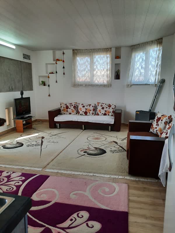 اجاره روزانه سوئیت رویار - کاشان