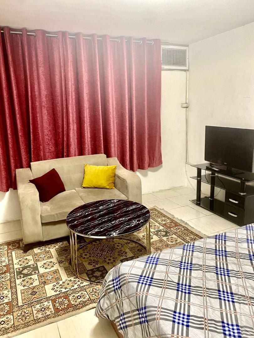 اجاره روزانه سوئیت دیباجی 1 - تهران