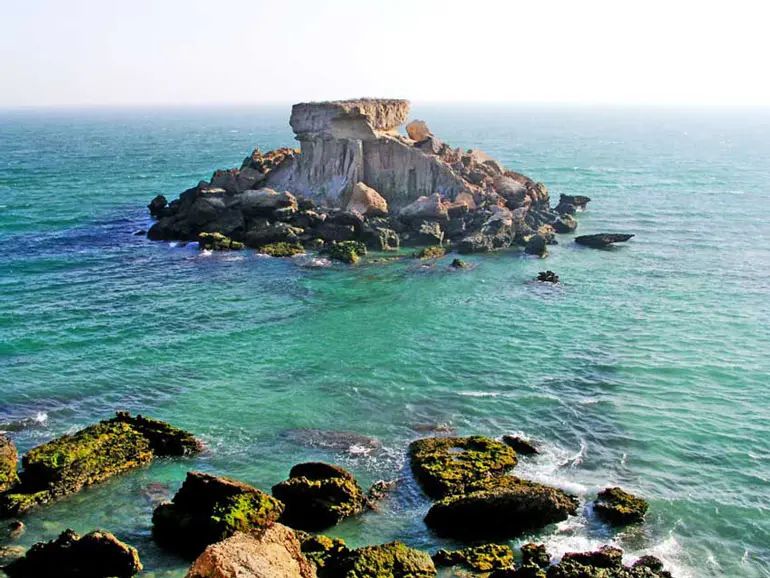 مکان‌ های فوتوژنیک قشم و اقامتگاه‌ های مناسب نزدیک هر لوکیشن