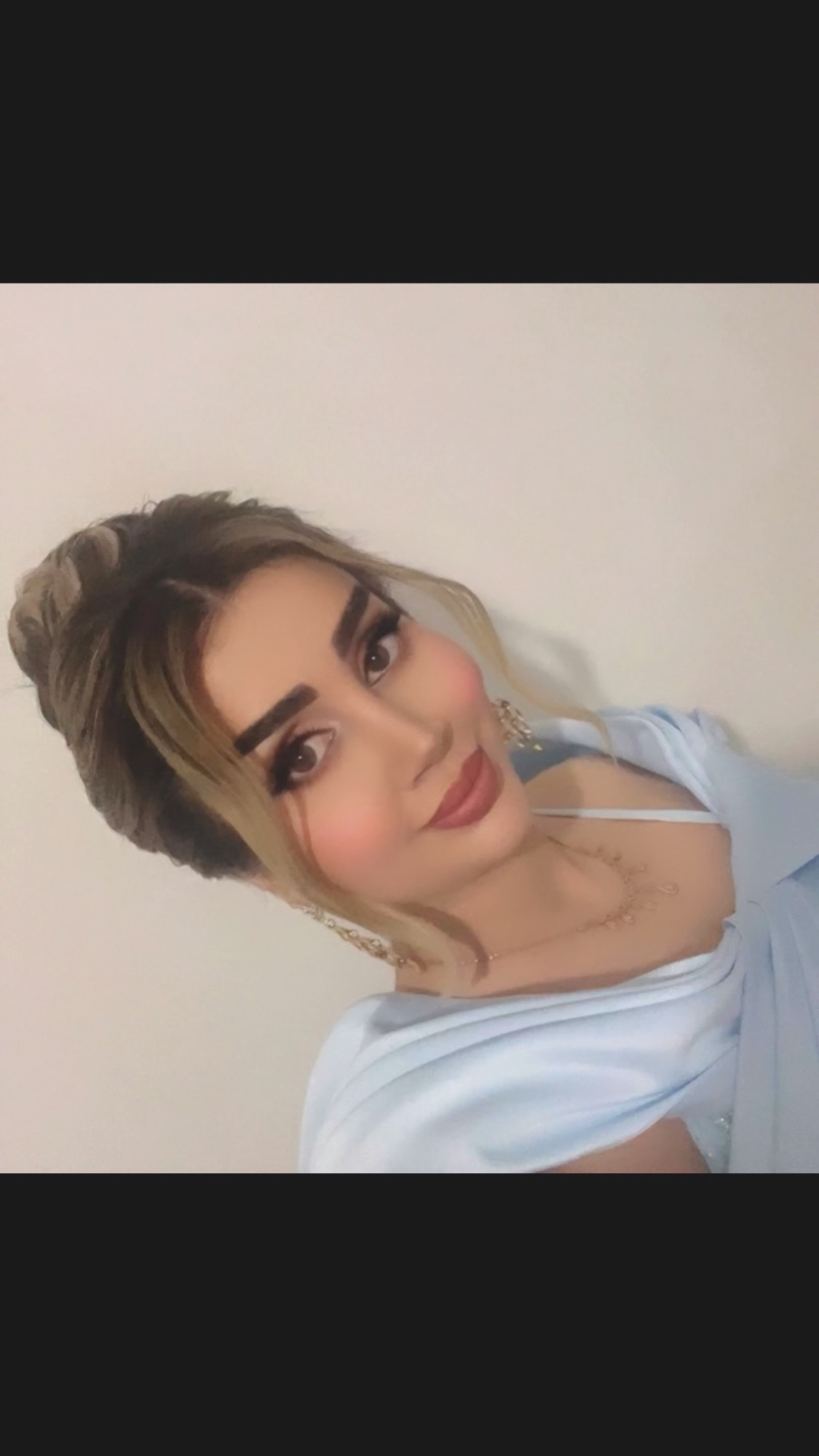 فاطمه قیومی