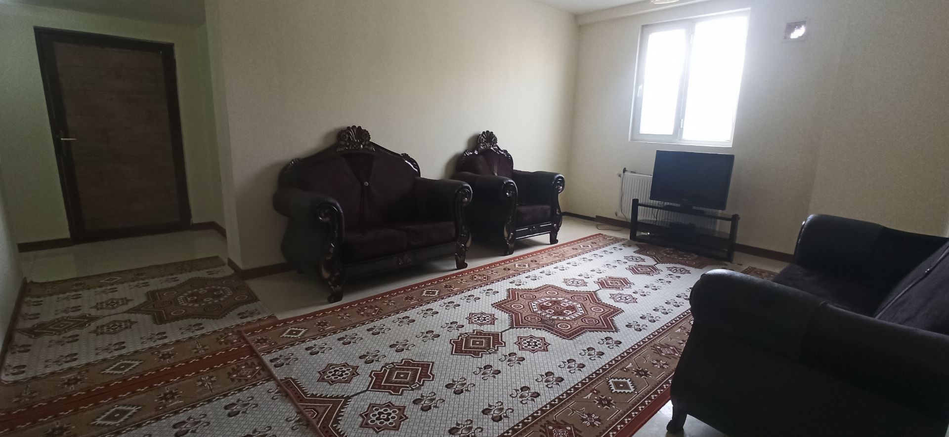 اجاره روزانه آپارتمان تک خواب صدرا - شیراز