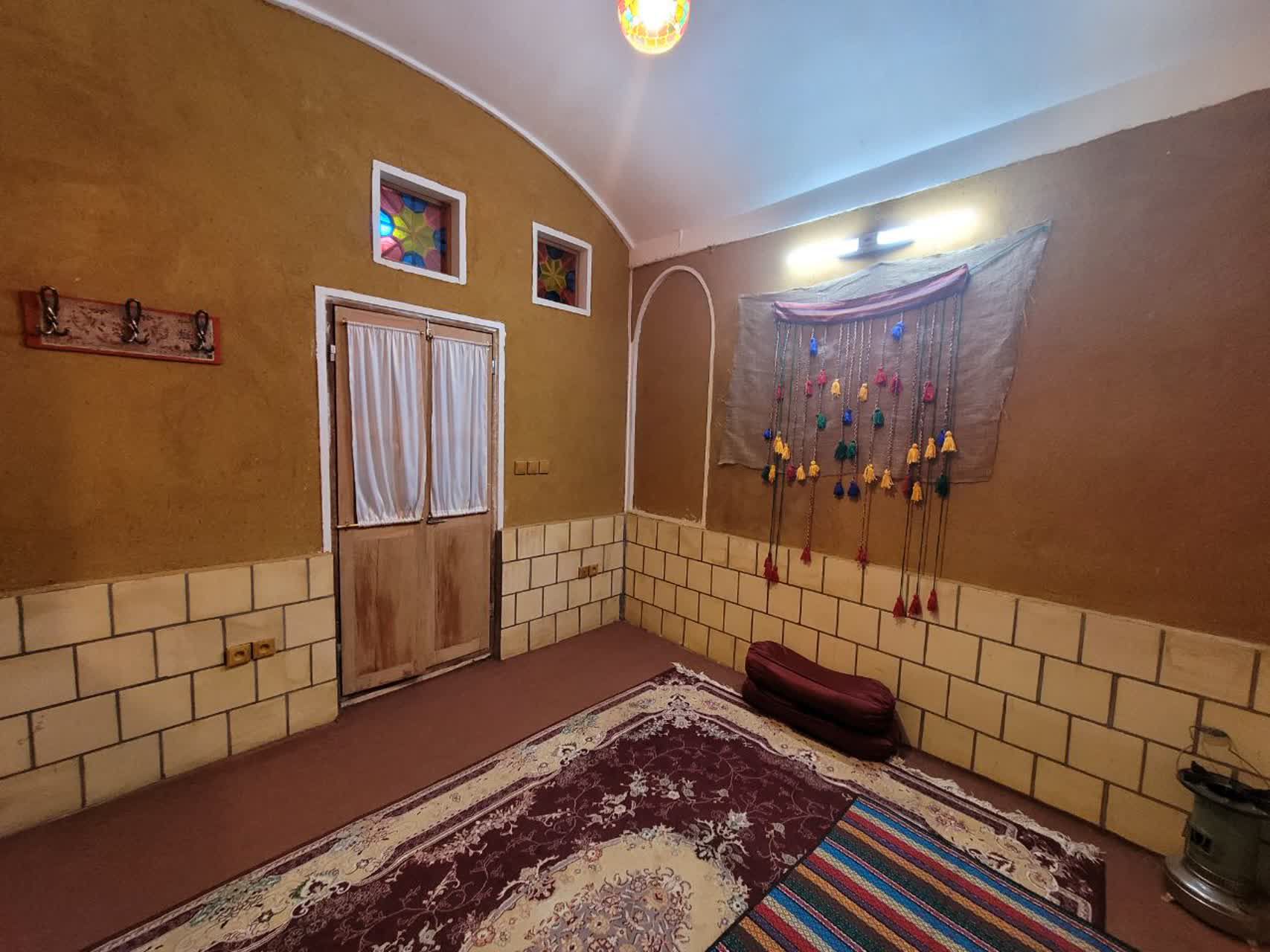 اجاره روزانه بومگردی یاقوت ترنج - کاشان