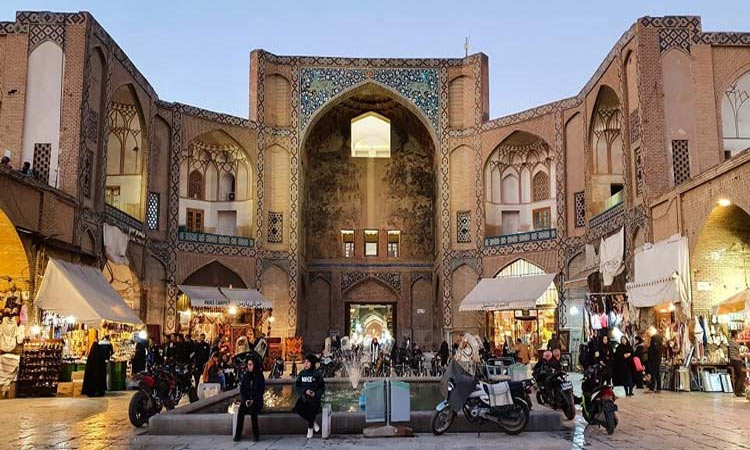 بازار قیصریه