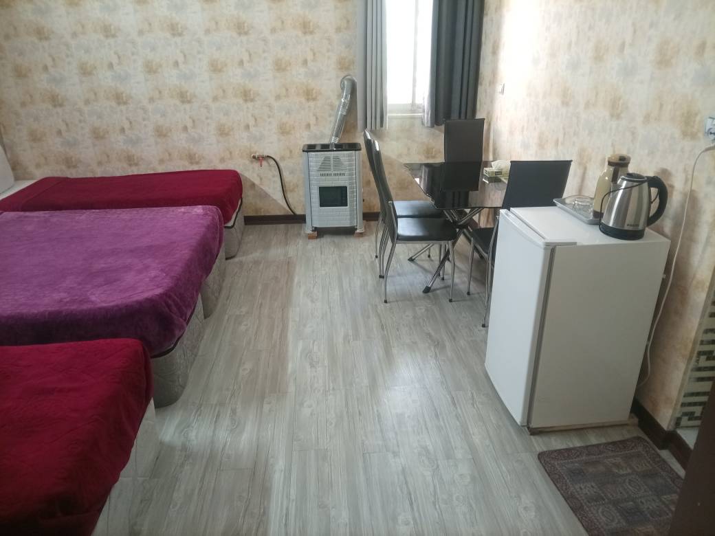 اقامتگاه بومگردی ارم چهارتخته شیراز - اتاق