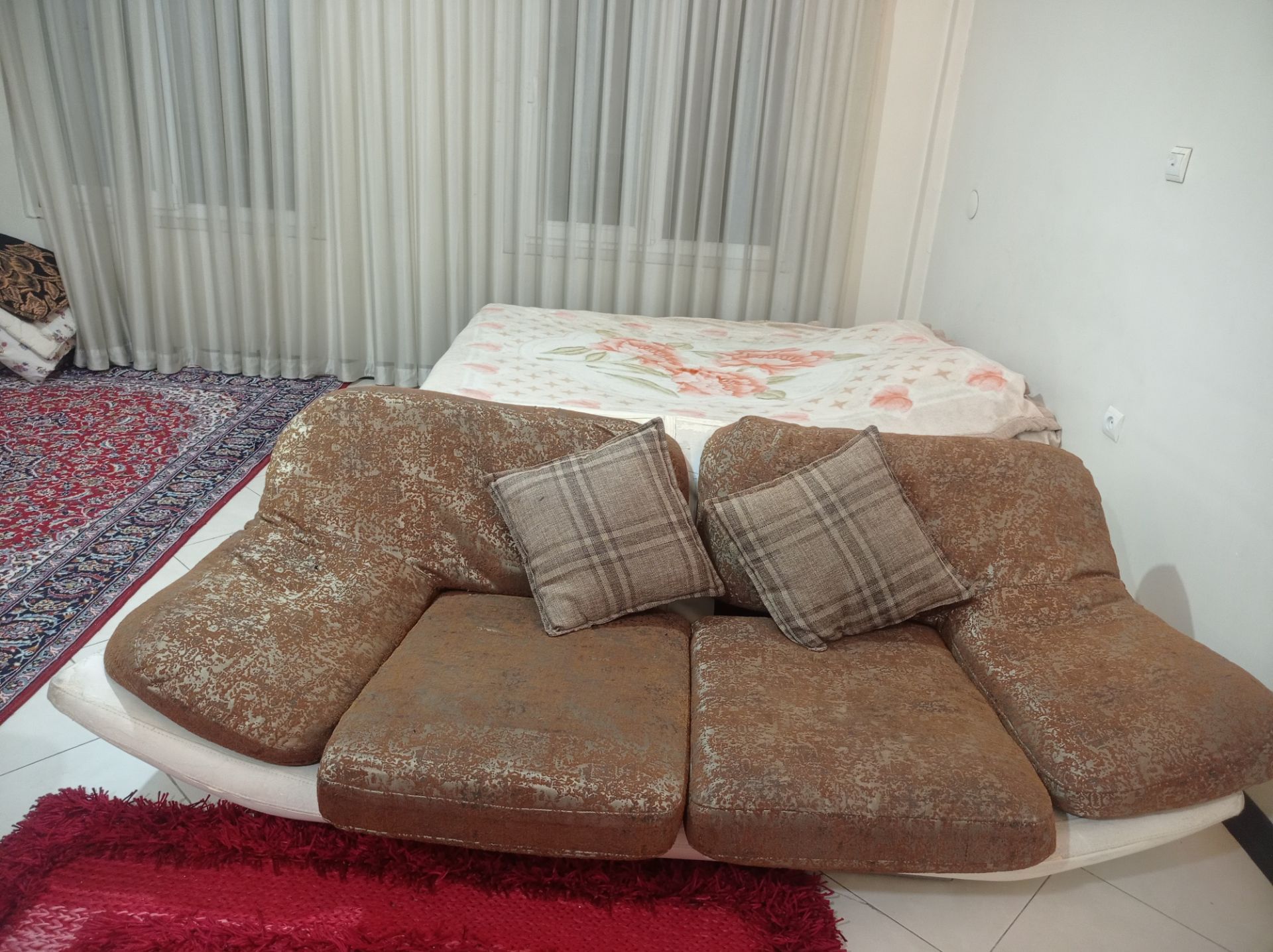 سوئیت کریمی نازی آباد - پذیرایی