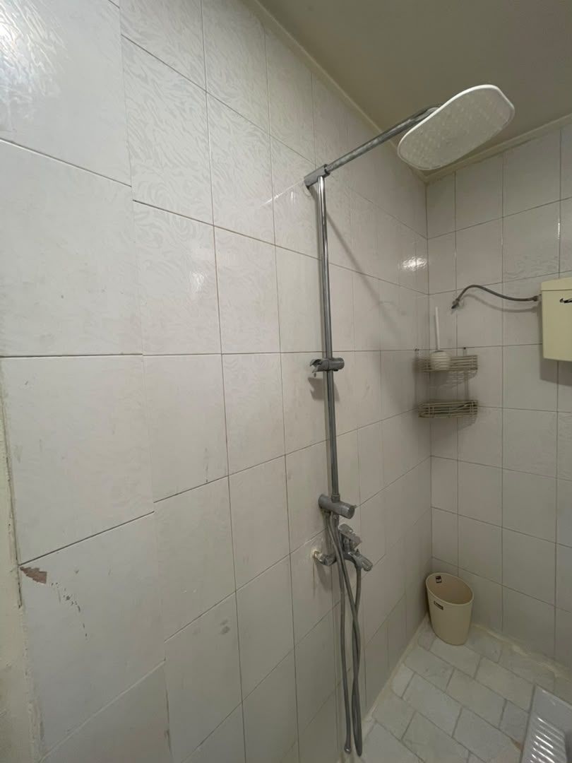 آپارتمان تک خواب صادقیه 203 - حمام